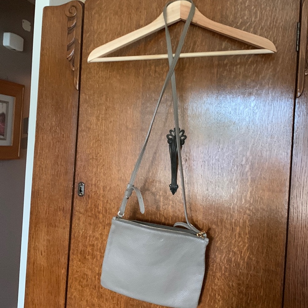 Cuyana Crossbody - Taupe